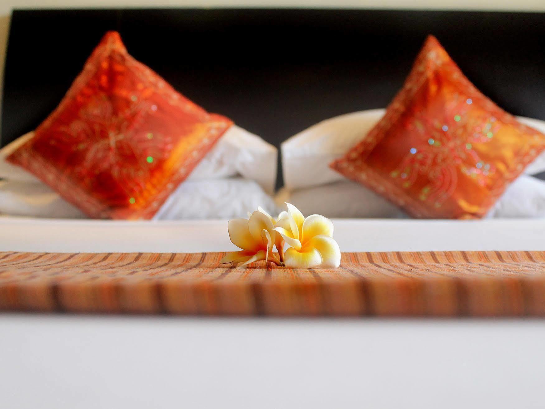 The Batu Belig Hotel & Spa Seminyak Kültér fotó